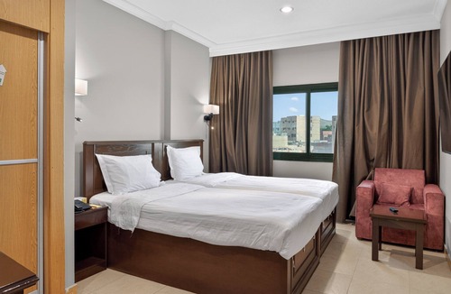 60th Street Hotel | Al Thill Hotel