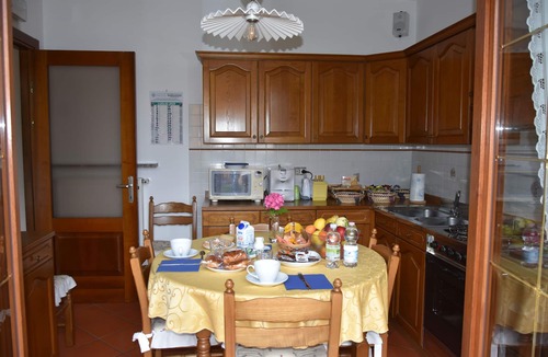 Savogna d'Isonzo Bed & Breakfast | Al Vecchio Glicine - Bed & Breakfast