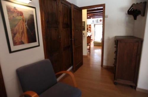 Linsoles Apartment | Alacran Home