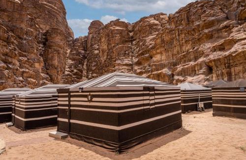 Wadi Rum Hotel | Aladdin Camp