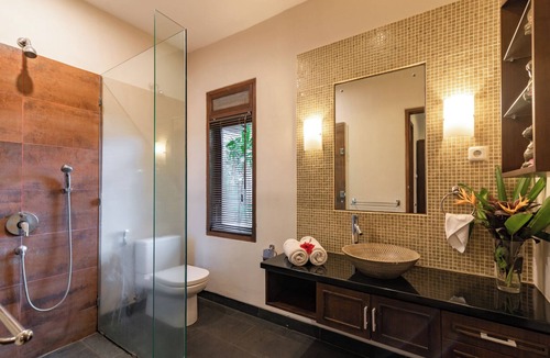 Kayu Putih Hotel | Alamanda Lovina Resort