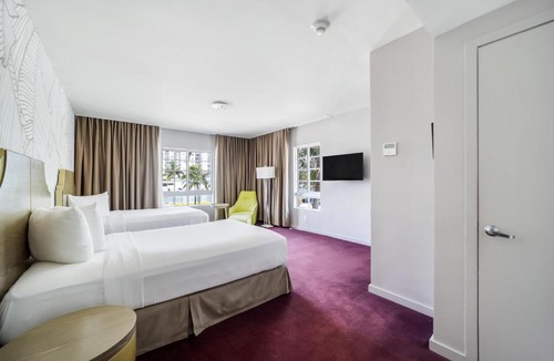 Mid Beach Apartment | Alamo Hotel