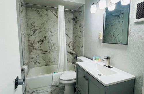 Gillette Hotel | Alamo Inn & Suites