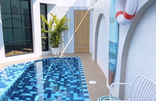 Saen Suk Villa | Alan Pool Villa Bangsaen