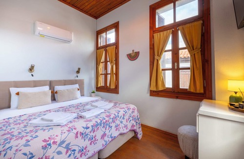 Ayvalik City Center Hotel | Alancha Otel