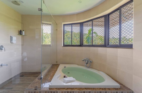 Chirayinkil Hotel | Alaya Stays Still Waters Varkala
