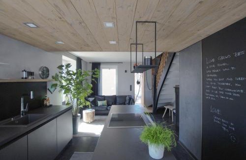 Bitz House | Alb - Lotte
