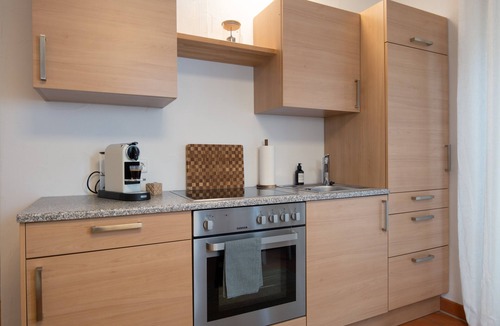 Westerheim Apartment | Alb-Studio - retreat on the Alb for 2 with extra entrance & outdoor seating area