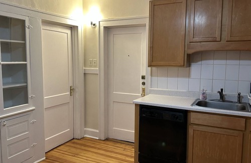 Melrose Apartment | Albany Home