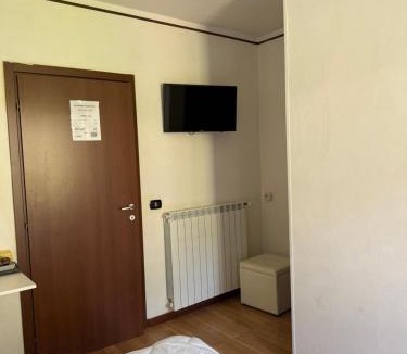 Anfo Hotel | Albergo al lago