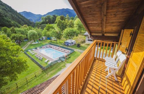 Tiarno di Sopra Bed & Breakfast | Albergo Casavecchia