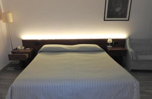 Trebaseleghe Hotel | Albergo Centrale