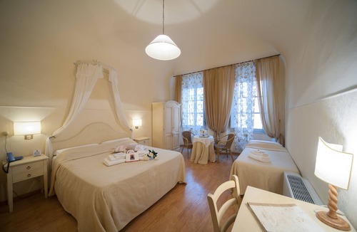Volterra Hotel | Albergo Etruria