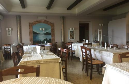 Cingoli Hotel | Albergo La Pineta