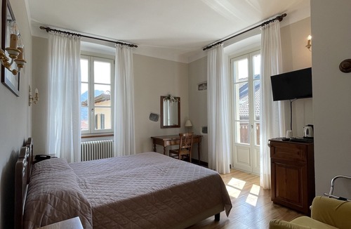 Castiglione d'Intelvi Hotel | Albergo La Torre