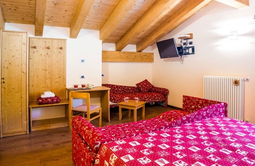 Antagnod Hotel | Albergo Punta Zerbion