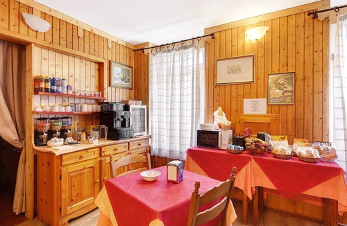 Lorenzago di Cadore Apartment | Albergo Trieste – Room '12' with Wi-Fi