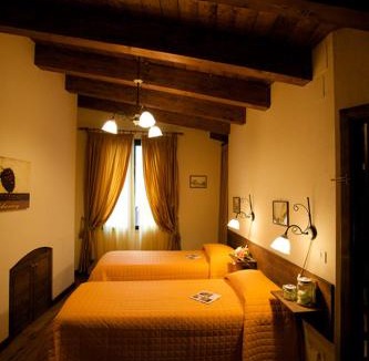 Corato Bed & Breakfast | Albergo Tripoli B&B Affittacamere