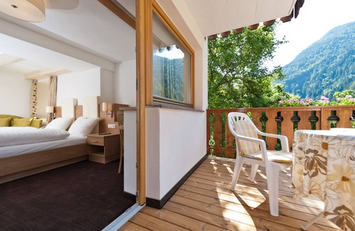 Cornedo All'isarco Hotel | Albergo Zur Sonne