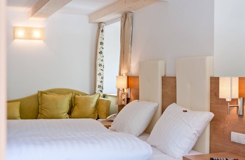 Cornedo All'isarco Hotel | Albergo Zur Sonne