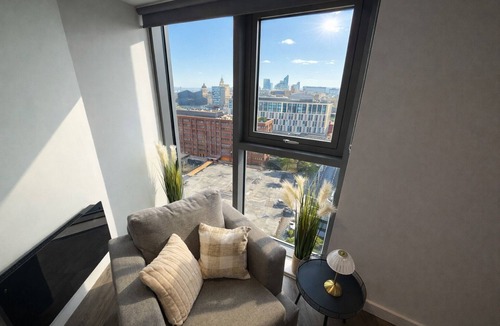 Chinatown Apartment | Albert Dock Luxury Penthouse – Walk to Liverpool ONE