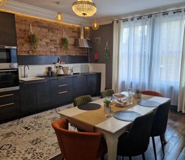 Colne Apartment | Albert Rd Aparthotel