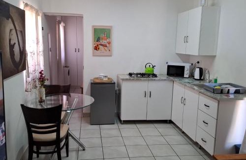Kimberley Apartment | Albert's Nest