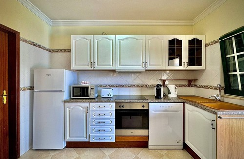 Urbanizacao dos Calicos Villa | Albufeira Summer Villa 1 by Homing