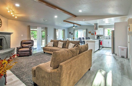 Paradise Hills Civic House | Albuquerque Home: Close to Hiking & Old Town!