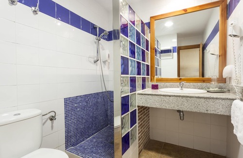 Lanjaron Hotel | Alcadima