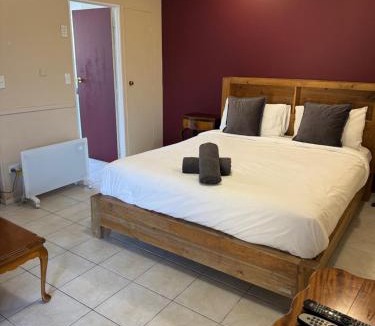 Picton Hotel | Aldan Lodge