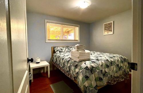 West End Apartment | Aldergrove 2