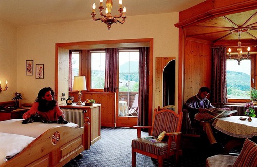 Aldrans Hotel | Aldranser Hof