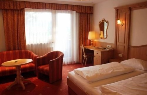 Aldrans Hotel | Aldranser Hof