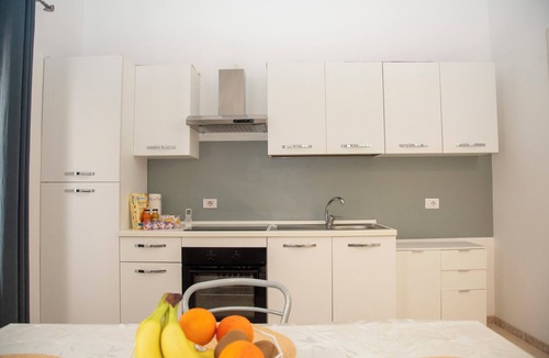 Comiso House | Alessia House