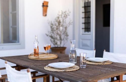 idhra House | Alethea House