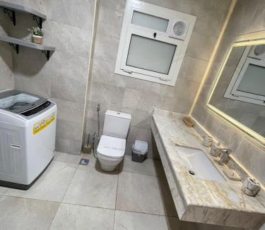 Al Alamayn Apartment | Alex