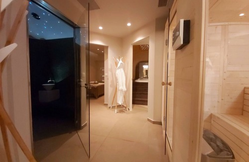 Loutra Ypatis Hotel | Alexakis Hotel & Spa