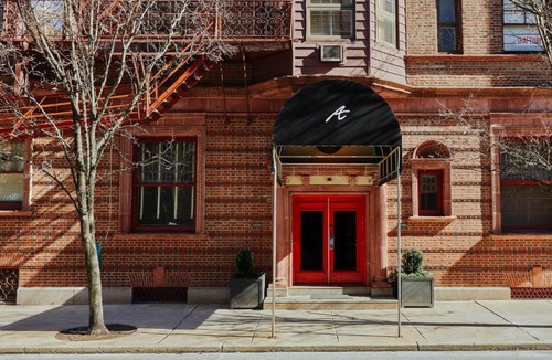 Gayborhood Hotel | Alexander Inn