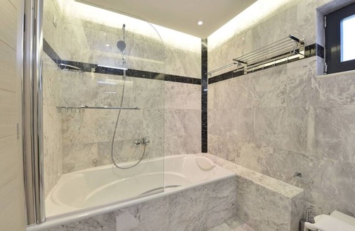 Gerakari Hotel | Alexander Mountain Resort