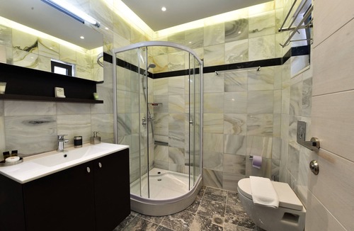Gerakari Hotel | Alexander Mountain Resort