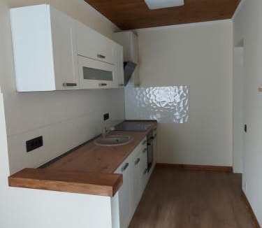 Risca House | ALEXANDER Ski Lake View