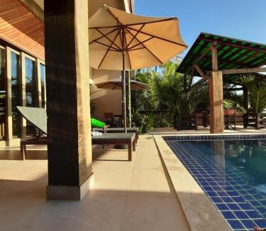 Caixa-Pregos Hotel | Alfa Beach