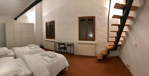 San Lorenzo Apartment | Alfani second floor