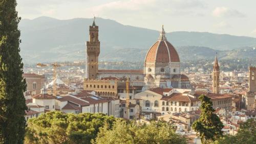 Sant' Ambrogio Apartment | Alfieri Central Apartments
