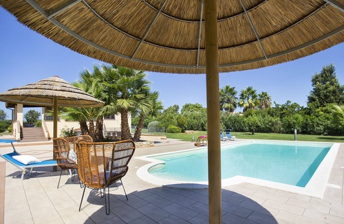 Alghero Villa | Alghero Villa for 8/10 people, with 4 bedrooms, 3 bathrooms, swimming pool and tennis court