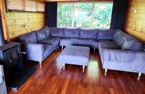 Algies Bay House | Algies Escape