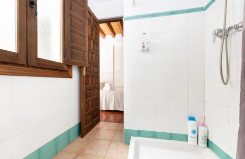 San Pedro Apartment | Alhambra Nest