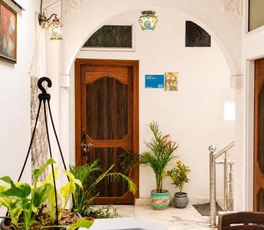 Pink City Hostel | Ali Baba Hostel & Homestay