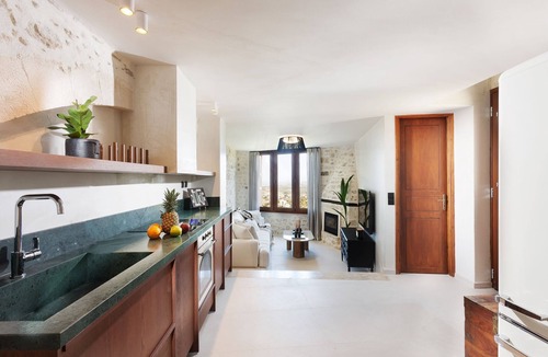 Maroulas Villa | Ali Vafis Villa, Heated Jacuzzi & Indoor Pool